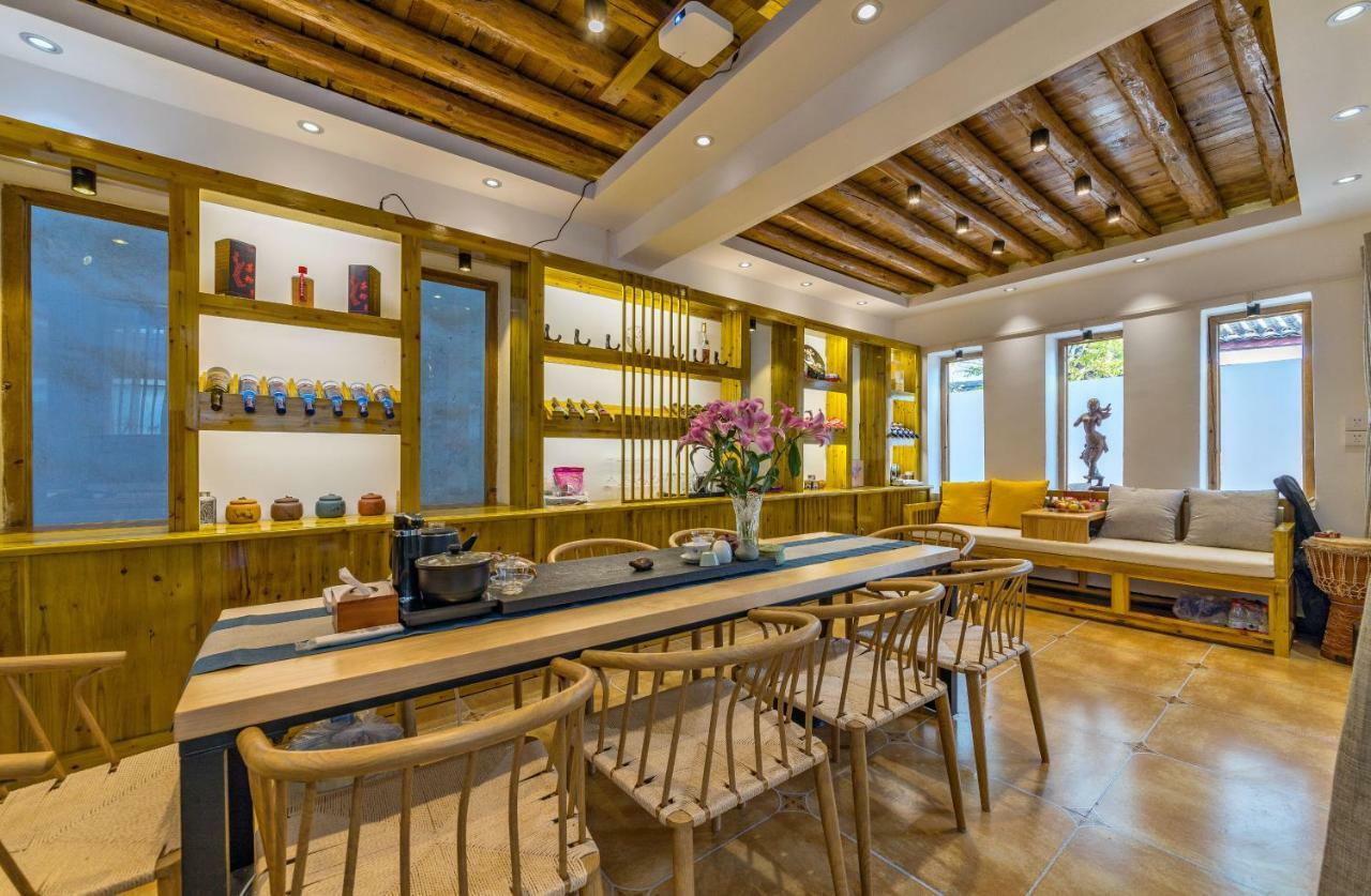 桐墅客栈 Lijiang Village House Exterior photo