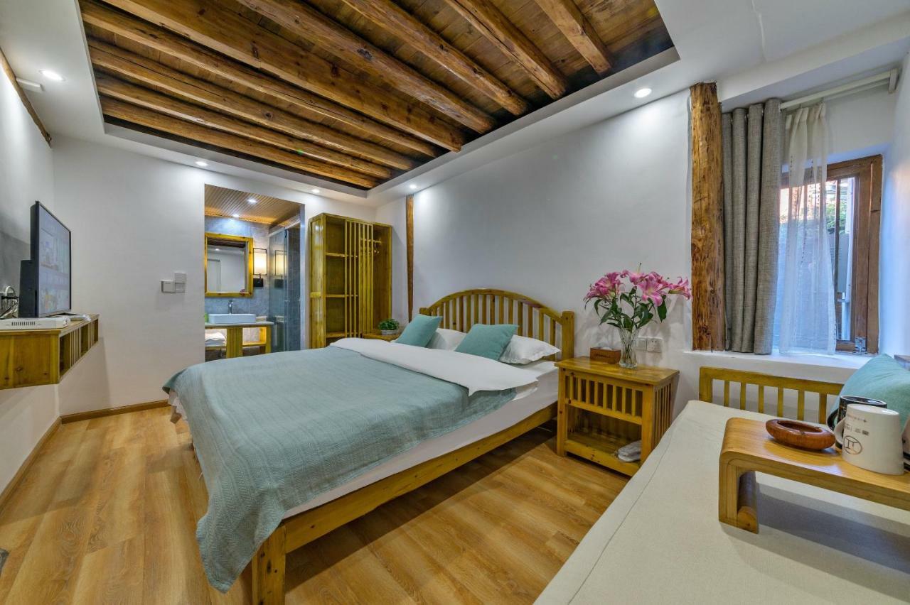 桐墅客栈 Lijiang Village House Exterior photo